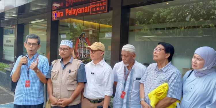 Petisi 100 bikin Aduan ke Bareskrim terkait Dugaan Nepotisme yang Dilakukan Keluarga Jokowi