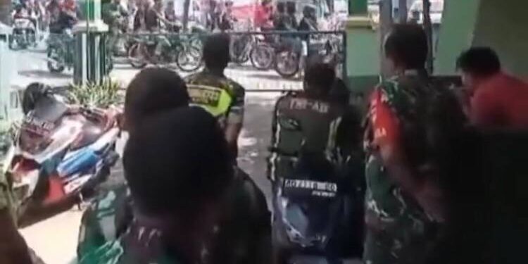 Markas TNI Digeber Motor, Anggota Memilih Mendiamkannya