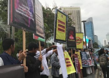 Resolusi Peringatan Hari Internasional Anti-Islamofobia oleh UBN dan MIAI