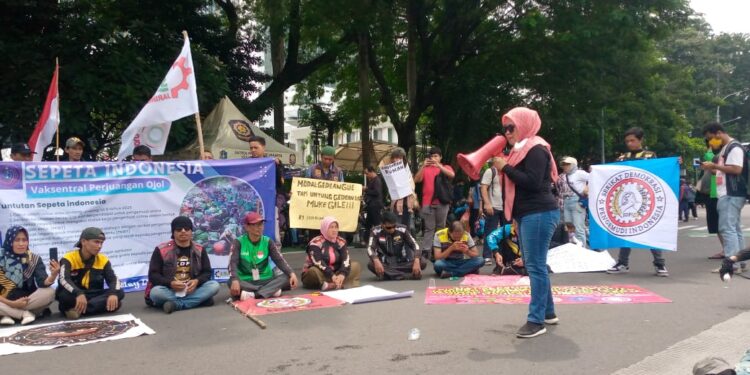 Aksi Jaringan Serikat Ojol (JSO) di May Day 2024: Akui Kami sebagai Pekerja