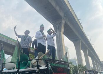 Aksi HMI di Mabes Polri: Kritik Revisi UU Kepolisian