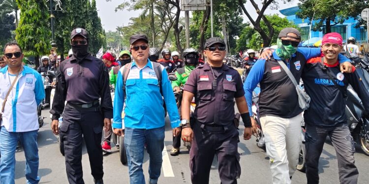 Aksi Buruh di Kantor Bupati Bogor Diikuti Ribuan Orang, soal Ini