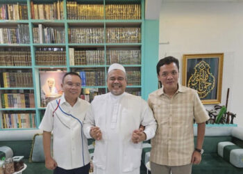 Dasco dan Habiburokman Bertemu Habib Rizieq: Silaturahmi Kebangsaan