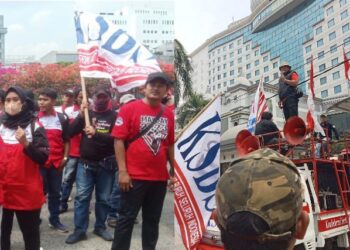 Ketua PK Golden Boutique di-PHK, Ratusan Buruh Kamiparho Jakarta Unjuk Rasa