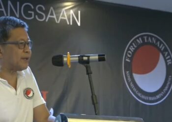 Hadiri Dialog Kebangsaan FTA, Rocky Gerung : Dari Kabinet Merah Putih Jadi Merah Pucat