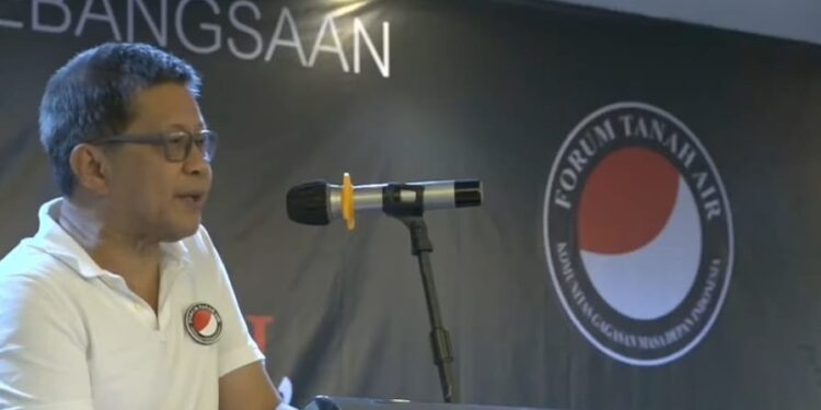 Hadiri Dialog Kebangsaan FTA, Rocky Gerung : Dari Kabinet Merah Putih Jadi Merah Pucat