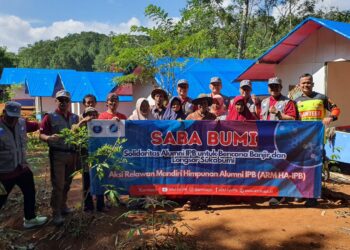 Tujuh Huntara untuk Warga di Pabuaran Diserahkan ARM HA-IPB