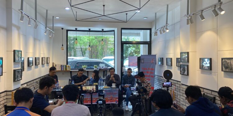 Kala Polisi dan Militer Kembali ke Politik Dikritisi