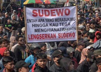 Unjuk Rasa di Pati: Warga Desak Bupati Sudewo Mundur