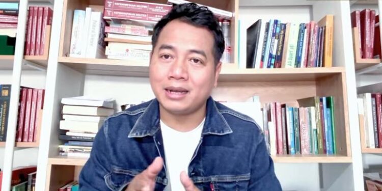 MK Cabut Hak Pensiun Seumur Hidup Pejabat Tinggi, Pengamat Mengomentari Begini