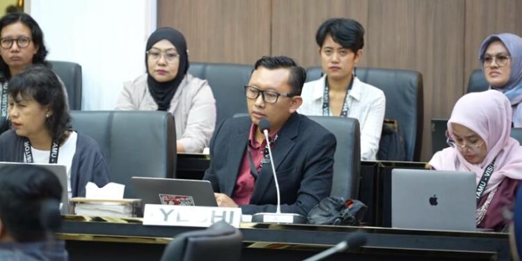 YLBHI: RUU PPRT Belum Mengakomodasi Hak Berorganisasi Pekerja