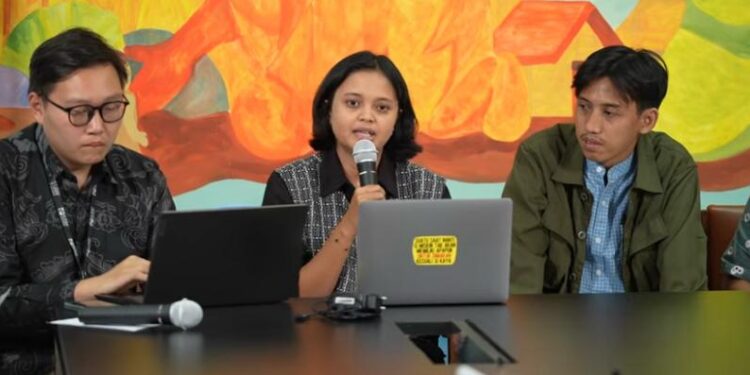 MBG Gerus Dana Pendidikan, Guru Malah Jadi Pelayan Dapur