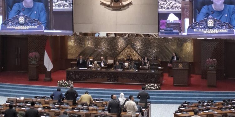 Pimpinan DPR Sahkan RUU PPRT Menjadi RUU Inisiatif DPR