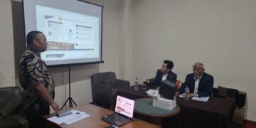 Donny Pur Raih Gelar Magister Kelima, Bahas Perhotelan Halal