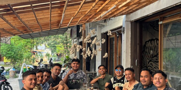 Diskusi “Ngopi” Desak Bendera Alam Peudeung Dijaga sebagai Identitas Aceh