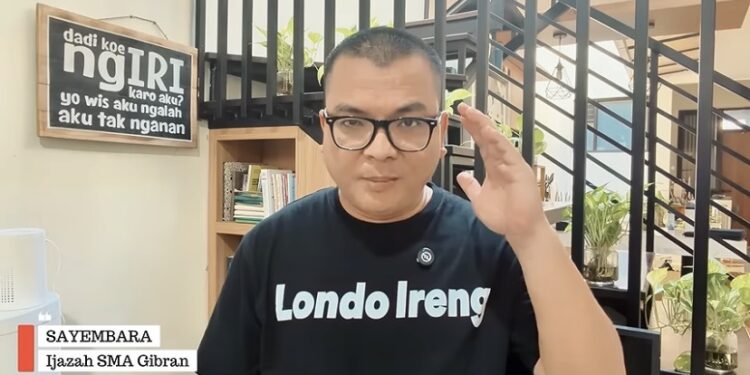 Denny Tantang Gibran Buktikan Ijazah SMA Asli, Sayembara 100 Juta