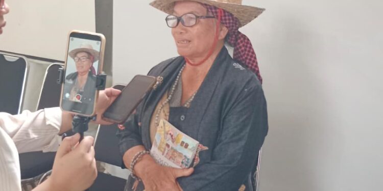 Masyarakat Adat Dayak Tolak Dituding Penyebab Karhutla