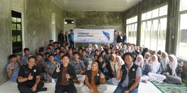 FORMAD Jangkau 806 Siswa Kepulauan Aceh lewat Youth Education Roadshow