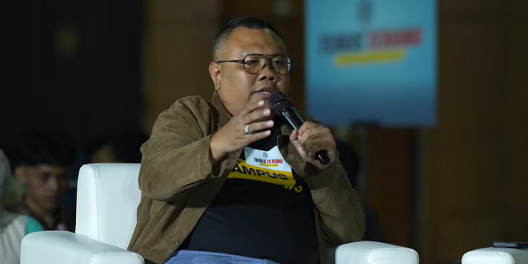 Pengamat: Komunikasi Pemerintahan Prabowo Bobrok, Kelas Menengah Terimpit