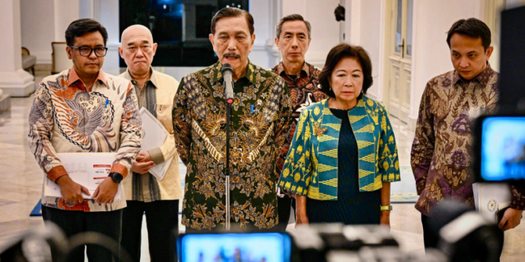 Prabowo Terima DEN di Istana, Bahas MBG hingga Reformasi Pasar Modal